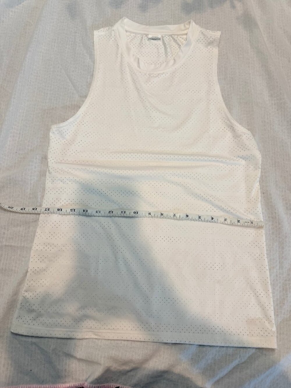 ZYIA Active White Perforated Workout Tank Top Women's Medium